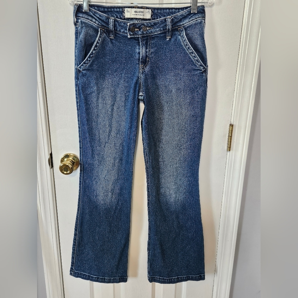 Hollister Blue Low Rise Relaxed Boot Cut Jeans Medium 0 Regular